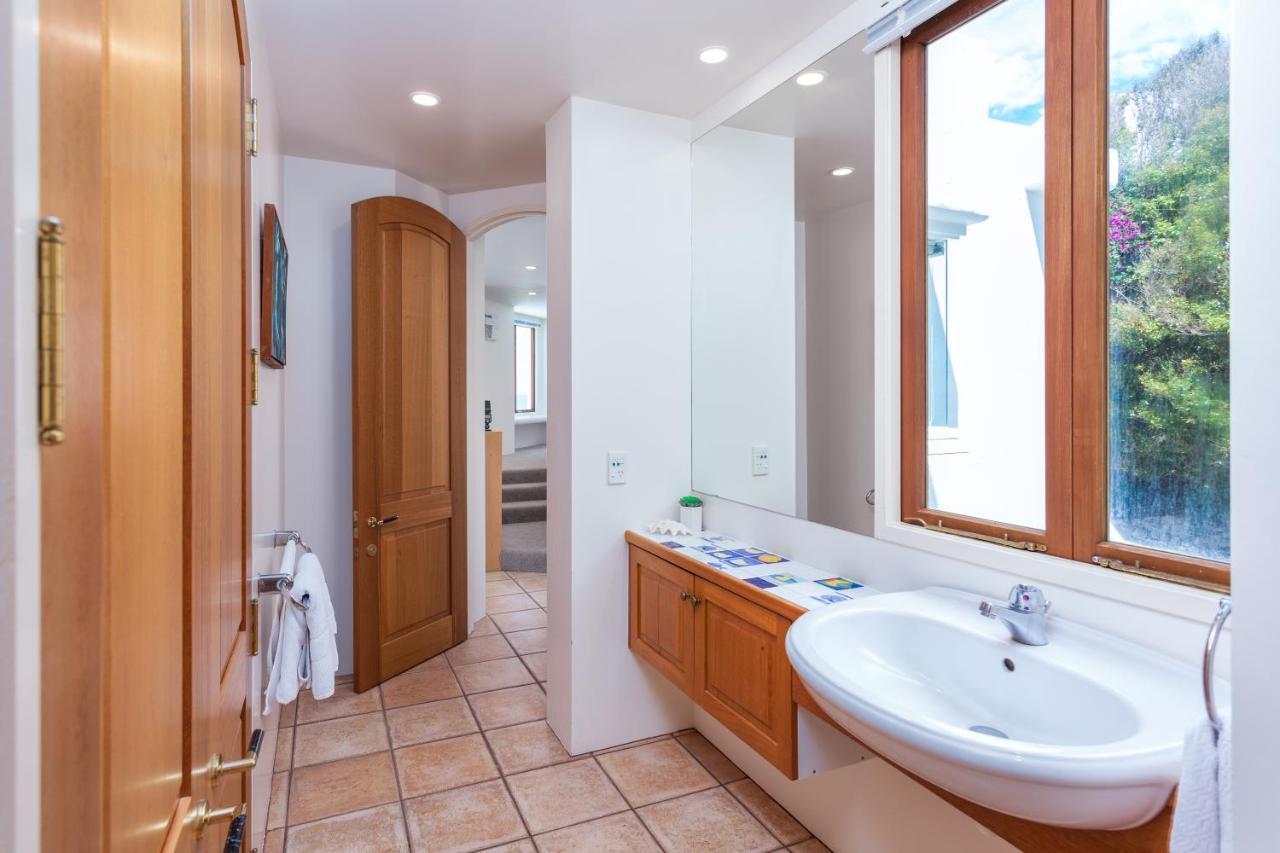 Naxos - Med Style Castle, Ocean Views From Every Room! Bowentown Ngoại thất bức ảnh